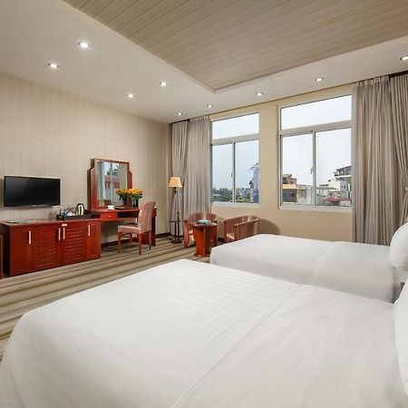 A25 Hotel - 705 Lac Long Quan Hanoj Exteriér fotografie