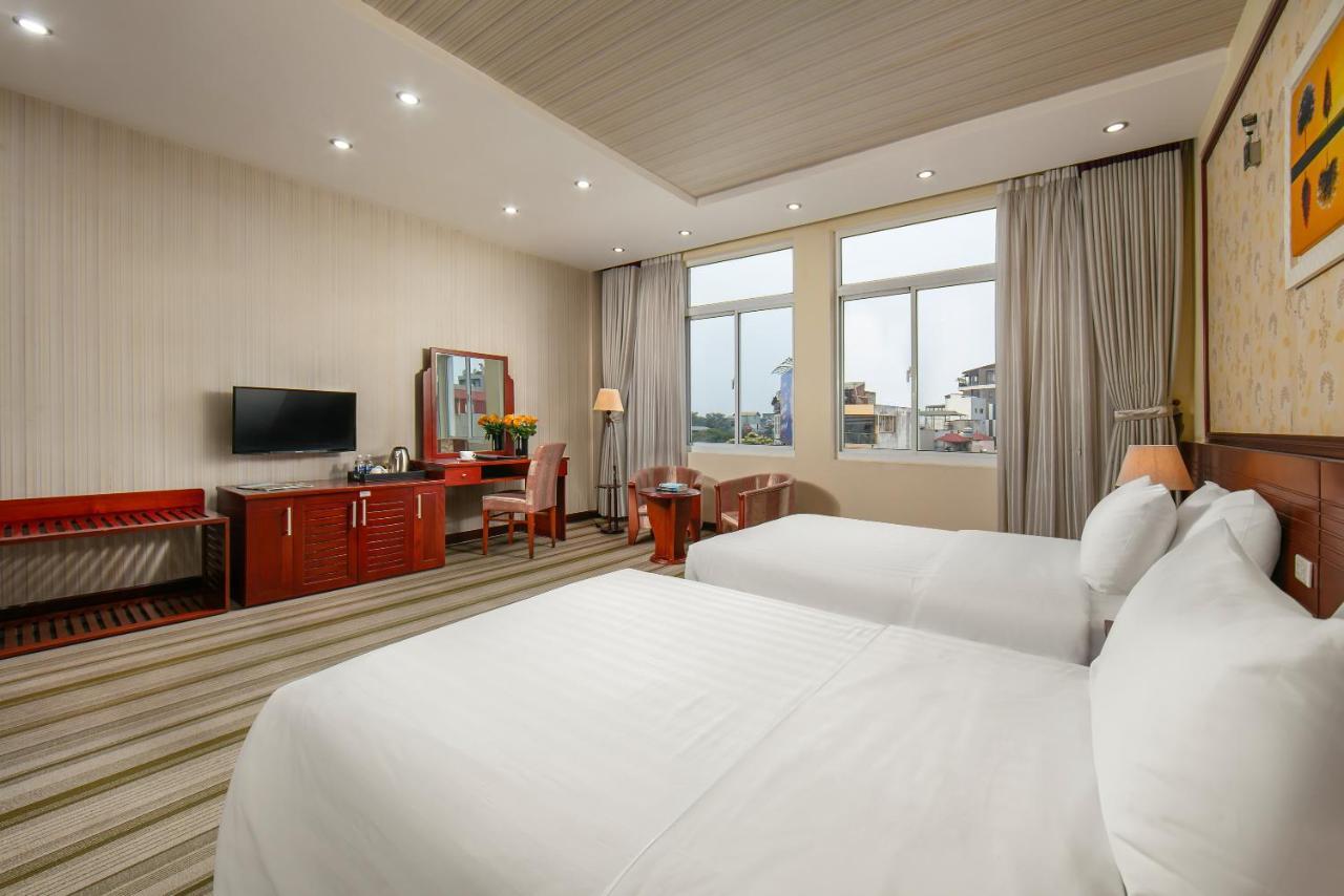 A25 Hotel - 705 Lac Long Quan Hanoj Exteriér fotografie